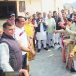 कांग्रेस परिवार के तीन लोगों की पार्टी  -चंद्रवीर सिंह चौहान