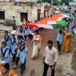 सवाईपुर के‌ सरकारी स्कूल ने 131 फीट तिरंगे झंडे के साथ तिरंगा यात्रा निकाल रचा इतिहास
